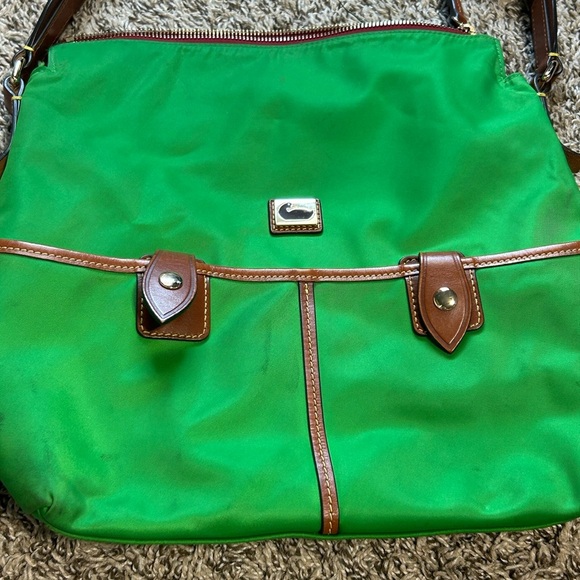 Dooney & Bourke Handbag Wayfarer Zip Hobo Green Nylon. Needs Cleaned See Pics - Picture 1 of 12